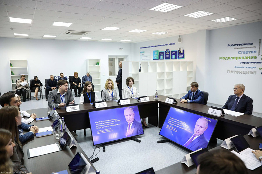 СКФУ посетил полномочный представитель Президента РФ в СКФО Юрий Чайка