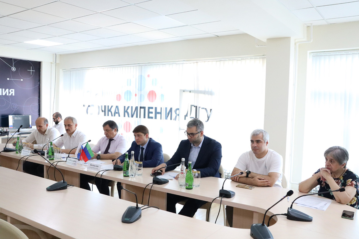 Новые формы профилактики деструктивных проявлений обсудили эксперты Консорциума вузов Северного Кавказа