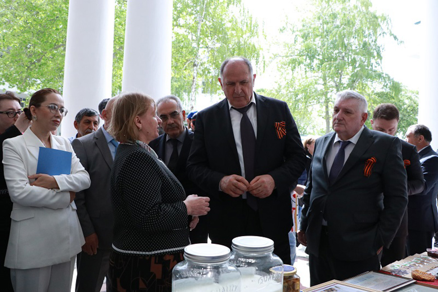 v-daggau-sostoyalas-strategicheskaya-sessiya-po-podgotovke-kadrov-apk-dagestana-ncfu-ru-01 (3).jpg