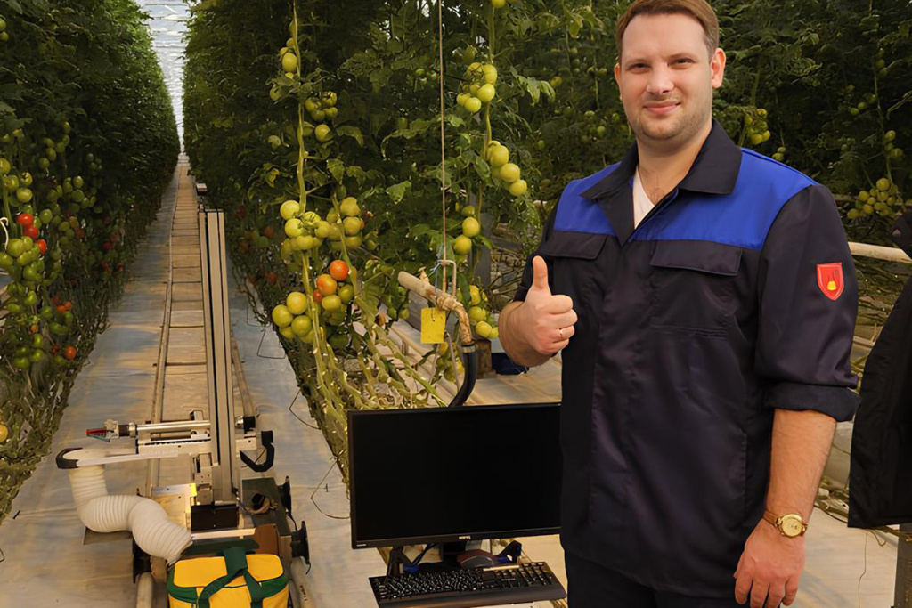 robot-dlya-sborki-urozhaya-v-teplicah-podrobnosti-o-predstavlennoj-prezidentu-rossii-razrabotke-rasskazali-v-skfu-ncfu-ru-01 (1).jpg robot-dlya-sborki-urozhaya-v-teplicah-podrobnosti-o-predstavlennoj-prezidentu-rossii-razrabotke-rasskazali-v-skfu-ncfu-ru-01 (1).jpg