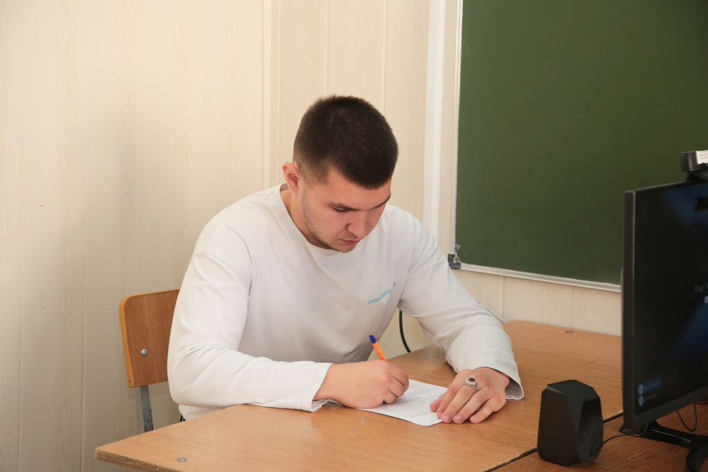 na-severnom-kavkaze-utverzhdeny-ploshchadki-v-universitetah-dlya-testirovaniya-inostrannyh-grazhdane-ncfu-ru-01 (3).jpg na-severnom-kavkaze-utverzhdeny-ploshchadki-v-universitetah-dlya-testirovaniya-inostrannyh-grazhdane-ncfu-ru-01 (3).jpg