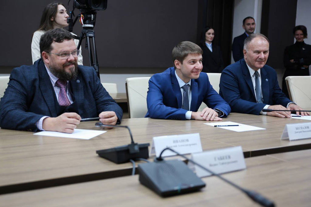 kadry-dlya-opk-skfu-i-severnaya-osetiya-podpisali-soglashenie-o-sotrudnichestve-ncfu-ru-01 (1).jpg kadry-dlya-opk-skfu-i-severnaya-osetiya-podpisali-soglashenie-o-sotrudnichestve-ncfu-ru-01 (1).jpg